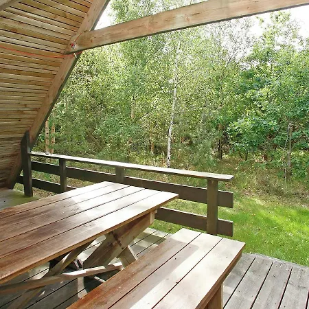 Two-bedroom Holiday In 6